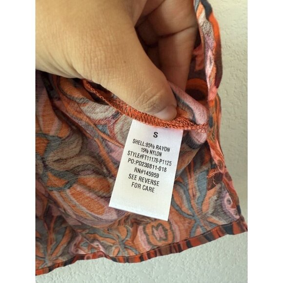 Dress Forum Los Angeles Paisley Floral Tie Front Tropical Top Boho Peasant S - Picture 9 of 9